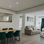 Apartamento A Estrenar Madrid, Castropol